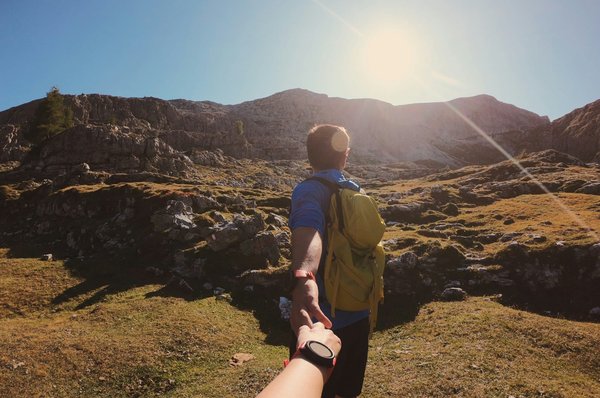 Quelle est la meilleure montre Garmin pour le suivi de la natation en 2024 ?