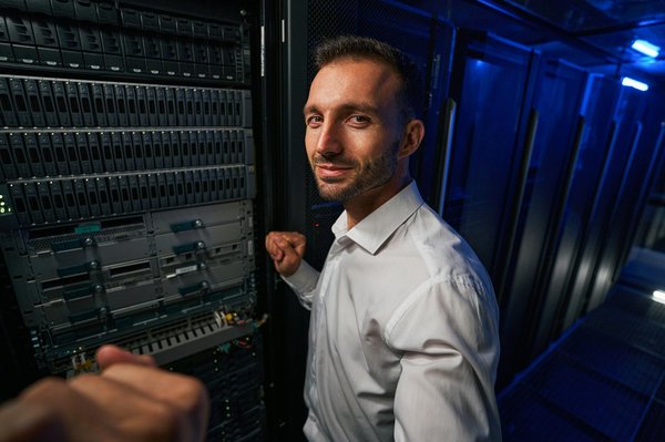 Cycle de vie et EOL (end of life) : comment bien gérer votre parc informatique ?